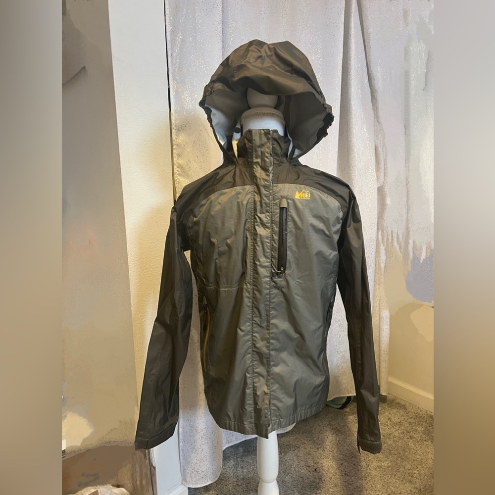 REI Youth 14-16 Rain Jacket